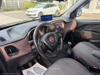 Fiat Doblò Doblò 1.6 MJT 120 CV Trekking Nero usata Arco