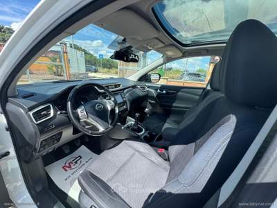 Nissan Qashqai QASHQAI TEKNA 1.6 dCi 130CV Bianco usata Bari