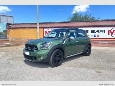 MINI Clubman COOPER COUNTRYMAN SD ALL4 2.0 111CV AUTOMATICA 4X4 Verde usata Bari