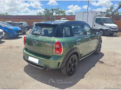 MINI Clubman COOPER COUNTRYMAN SD ALL4 2.0 111CV AUTOMATICA 4X4 Verde usata Bari