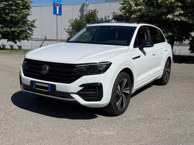Volkswagen Touareg 3.0 V6 tdi Atmosphere R-Line Exterior Pack 286cv tiptronic Bianco usata Pianoro