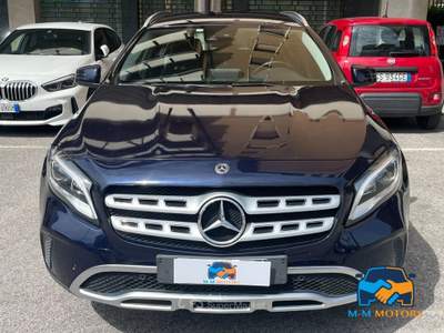 Mercedes-Benz GLA 180 d Sport auto Blu/Azzurro usata Treviglio