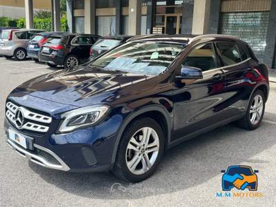 Mercedes-Benz GLA 180 d Sport auto Blu/Azzurro usata Treviglio