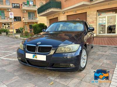 BMW Serie 3 325tds d Futura 163 cv Blu/Azzurro usata Roma