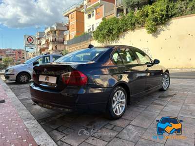 BMW Serie 3 325tds d Futura 163 cv Blu/Azzurro usata Roma
