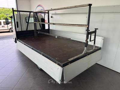 Isuzu M21 M21 TT F 1.9d 120cv CASSONE FISSO Bianco usata Cesano Maderno