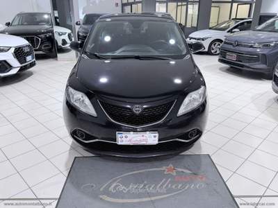 Lancia Ypsilon Ypsilon 1.3 MJT 95 CV 5p. S&S Platinum Nero usata Favara