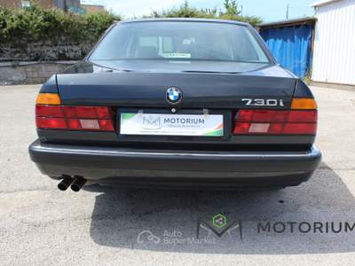BMW Serie 7 728i 184 CV Rosso usata Napoli