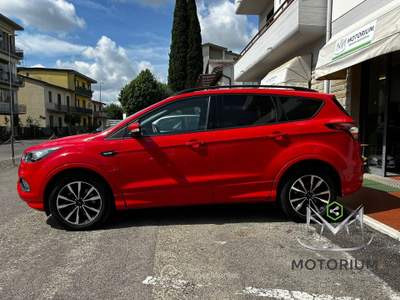 Ford Kuga ST-LINE Rosso usata Campi Bisenzio