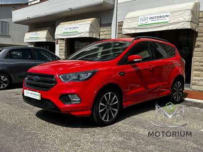 Ford Kuga ST-LINE Rosso usata Campi Bisenzio