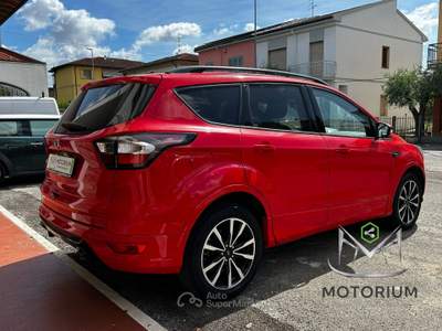 Ford Kuga ST-LINE Rosso usata Campi Bisenzio