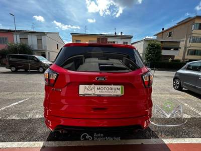Ford Kuga ST-LINE Rosso usata Campi Bisenzio