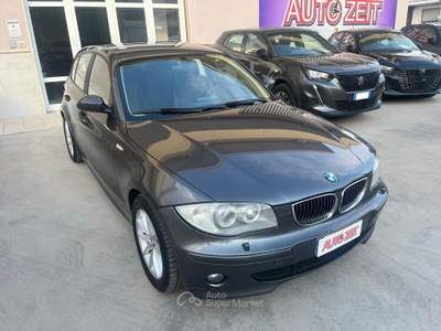 BMW Serie 1 118d 118d 5 porte Futura Grigio usata Castellana Grotte