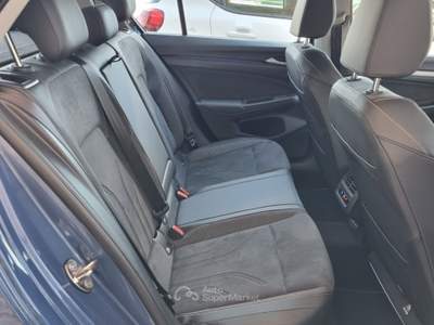 Volkswagen Golf DSG SCR Style Blu/Azzurro usata Altamura