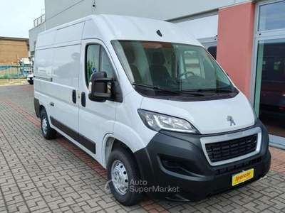 Peugeot Boxer 333 2.2 BlueHDi 140 S&S L2H2 Furgone PREMIUM Bianco usata Beinasco