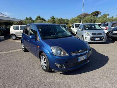 Ford Fiesta Fiesta V 5p 1.4 tdci 2007 Blu/Azzurro usata Latina