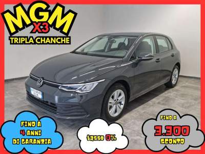 Volkswagen Golf 1.0 eTSI EVO DSG Life Grigio usata Erba
