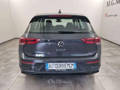 Volkswagen Golf 1.0 eTSI EVO DSG Life Grigio usata Erba