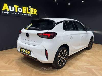 Opel Corsa Corsa 1.2 GS 100cv MT6 Bianco usata Moncalieri