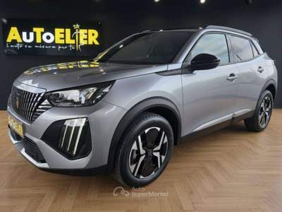 Peugeot 2008 2008 1.2 hybrid Allure 110cv e-dcs6 Grigio usata Moncalieri