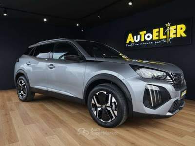 Peugeot 2008 2008 1.2 hybrid Allure 110cv e-dcs6 Grigio usata Moncalieri