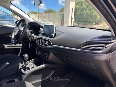 Fiat Tipo SW 1.6 Mjt 120cv Lounge Nero usata Monopoli