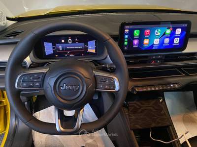 Jeep Avenger 1.2 turbo e-hybrid mhev Summit fwd 100cv edct6 PREZZO REALE Oro usata Monza