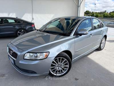 Volvo S40 D cat Summum Argento usata ALTAMURA