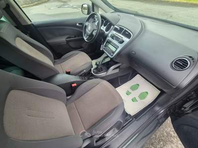 Seat Altea XL 1.6 TDI 105 CV 110.000km E5 Grigio usata Caresanablot