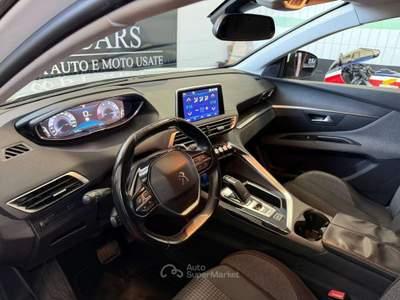 Peugeot 3008 3008 II 2018 1.5 bluehdi Allure s Bianco usata Eboli