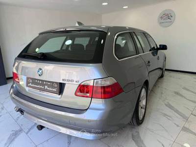BMW Serie 5 530d 530 Serie 5 E61 2003 Touring 530d Touring Eletta 231cv Grigio usata Roma