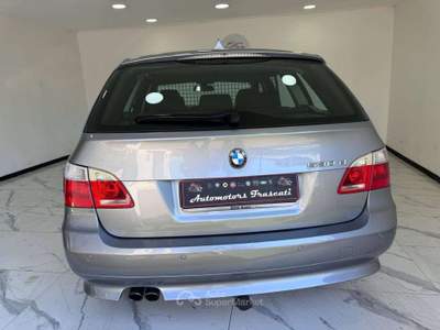 BMW Serie 5 530d 530 Serie 5 E61 2003 Touring 530d Touring Eletta 231cv Grigio usata Roma