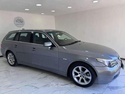 BMW Serie 5 530d 530 Serie 5 E61 2003 Touring 530d Touring Eletta 231cv Grigio usata Roma