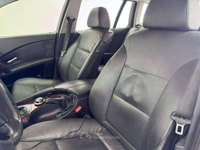 BMW Serie 5 530d 530 Serie 5 E61 2003 Touring 530d Touring Eletta 231cv Grigio usata Roma