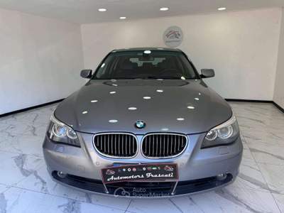 BMW Serie 5 530d 530 Serie 5 E61 2003 Touring 530d Touring Eletta 231cv Grigio usata Roma
