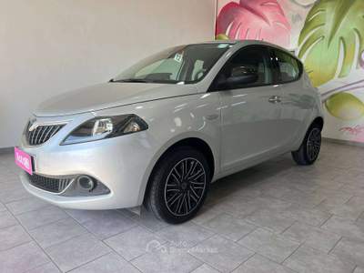Lancia Ypsilon Ypsilon III 2021 1.2 Gold Gpl 69cv IMPIANTO ORIGINALE - SENZA OBBLIGO DI FINANZIAMENTO Argento usata Terracina