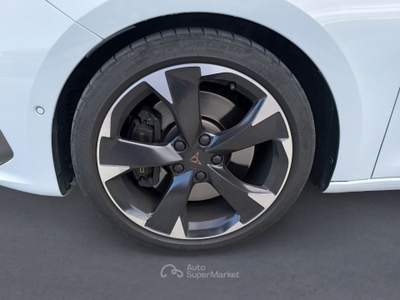 Cupra Leon VZ 2.0 TSI 245 HP AUTOMATICA DSG Bianco usata Udine