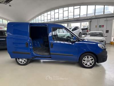 Fiat Doblò 1.3 Multijet 16v 95CV Euro 6 Blu/Azzurro usata Castellanza
