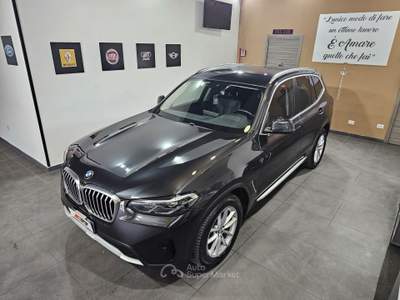 BMW X3 sDrive18d Diesel ibrido 48V Grigio usata Qualiano