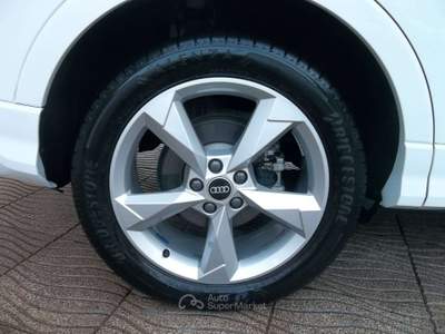 Audi Q3 PREZZOVERO2.0 tdi s-tronic Bianco usata Rogno