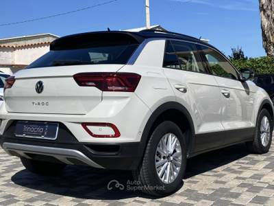 Volkswagen T-Roc Life 2.0 TDI 116CV Nero usata Borgetto
