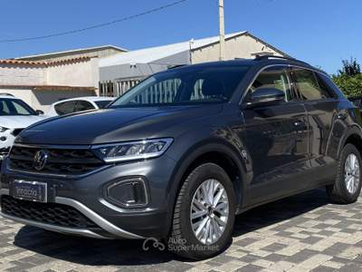 Volkswagen T-Roc Life 2.0 TDI 116CV Grigio usata Borgetto