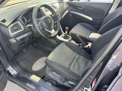 Suzuki SX4 1.6 DDiS 2WD STYLE Nero usata San Giuseppe Vesuviano
