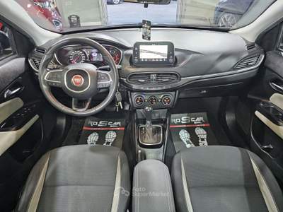 Fiat Tipo Automatica 1.6 MTJ 120cv Lounge Nero usata Qualiano