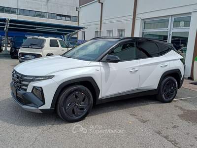 Hyundai Tucson 1.6 HEV 2wd 239cv Dark Line Auto Bianco usata Veggiano