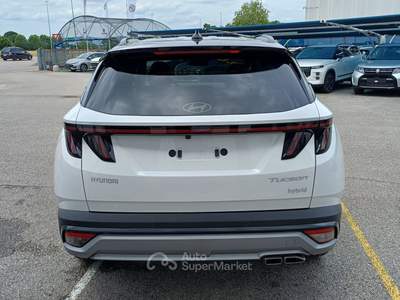 Hyundai Tucson 1.6 HEV 2wd 239cv Dark Line Auto Bianco usata Veggiano