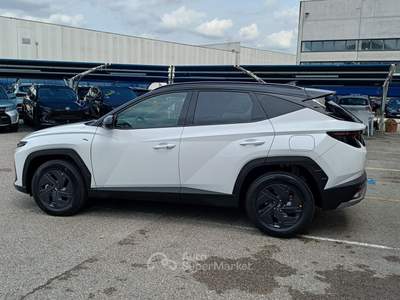 Hyundai Tucson 1.6 HEV 2wd 239cv Dark Line Auto Bianco usata Veggiano