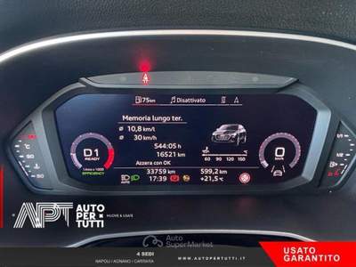 Audi Q3 Q3 Sportback 35 1.5 tfsi Identity Black s-tronic usata Napoli