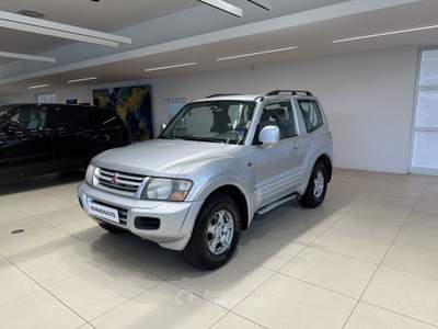 Mitsubishi Pajero Pajero 3p 3.2 tdi 16v di-d GLS SWB (121kw) Grigio usata Forlì