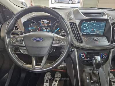 Ford Kuga Vignale 2.0 TDCI 180 CV AUTOMATICA Nero usata Qualiano